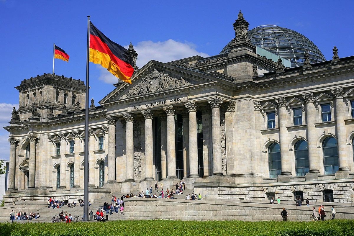 reichstag-1650679622.jpg